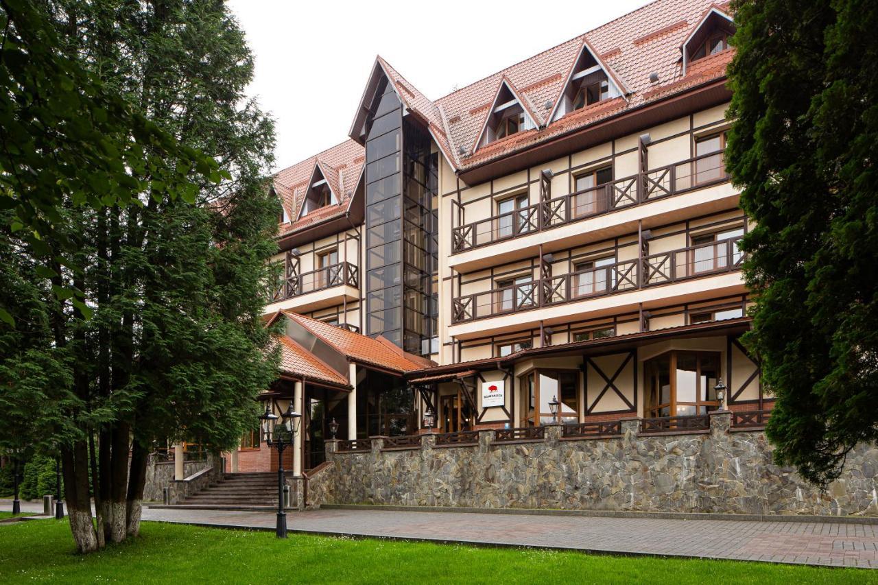 Edelweiss Hotel Yaremche Bagian luar foto