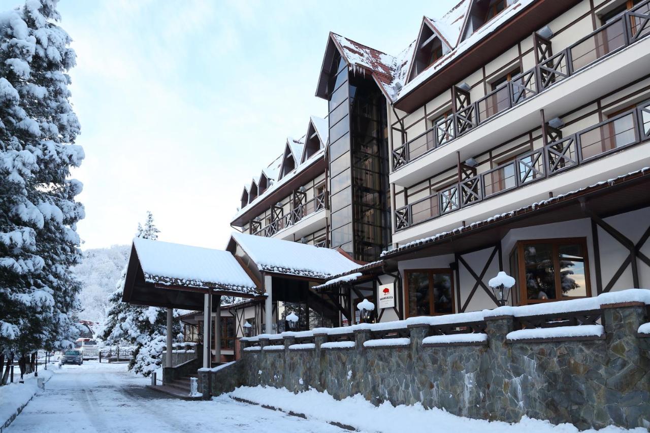 Edelweiss Hotel Yaremche Bagian luar foto